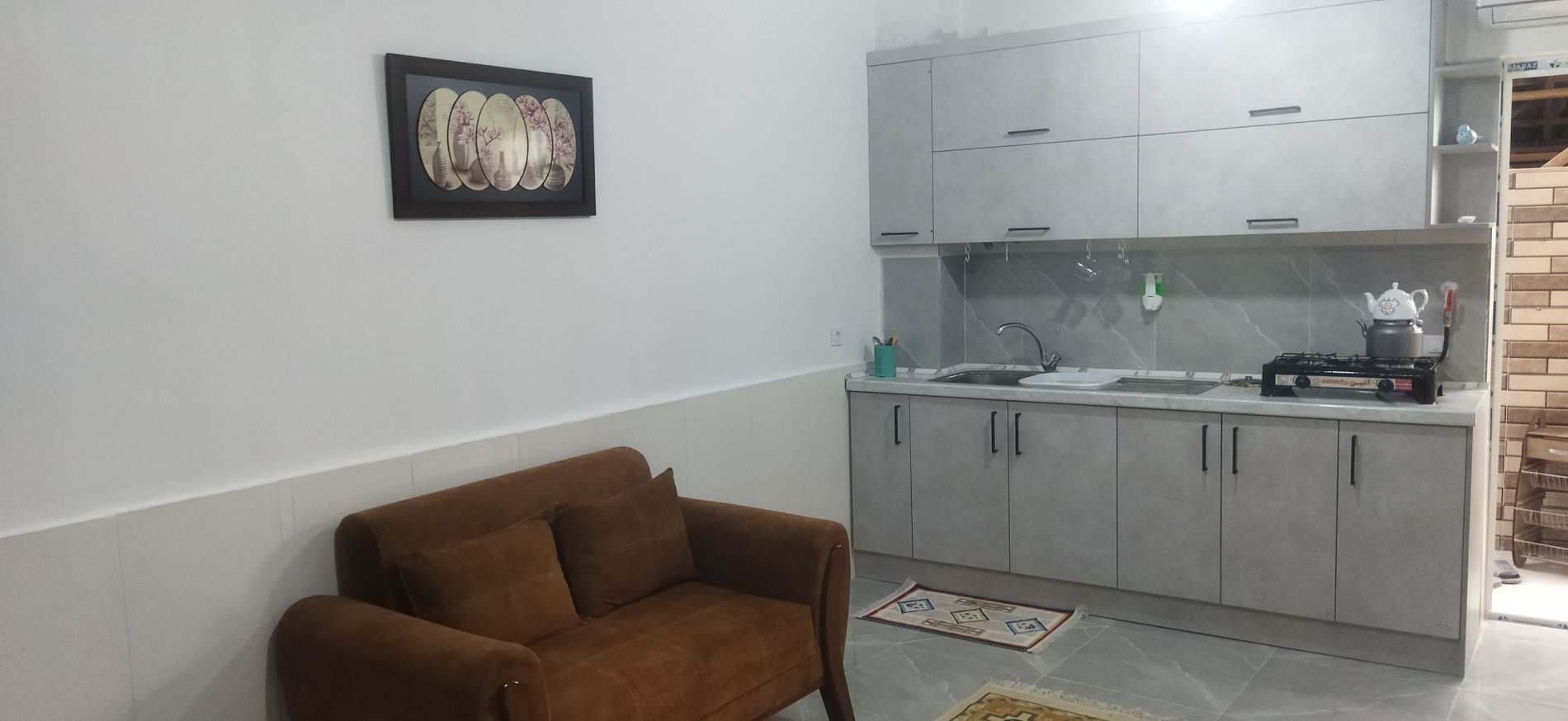 سوئیت یک خوابه آزادیان 1