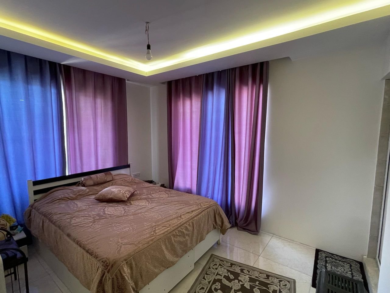 ویلا عمارت نیکان کردان