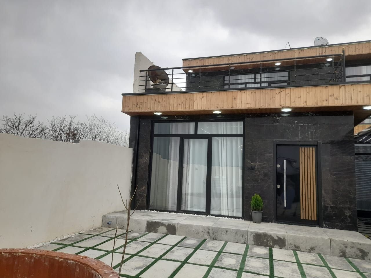 ویلا دوخوابه دوبلکس استخردار آبگرم حافظ