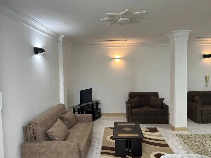 آپارتمان دوخوابه گیلانی 1