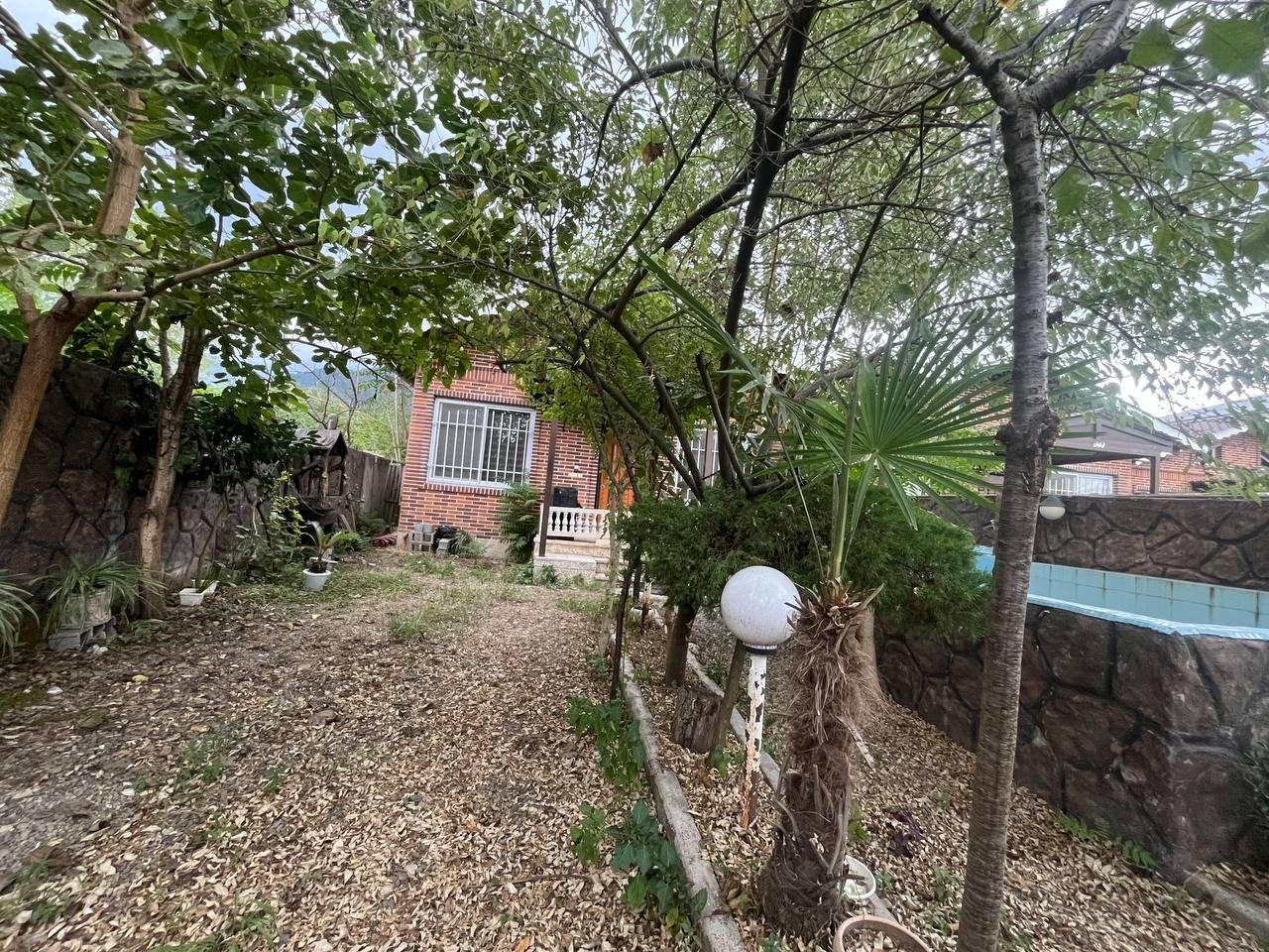 ویلا یک خوابه مهرنگار - فضای حیاط