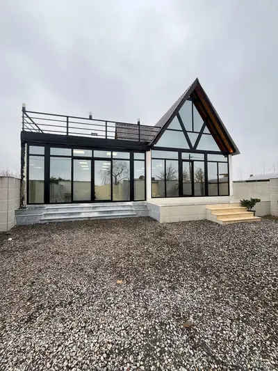 ویلا یک خوابه استخردار سوئدی مهر و ماه