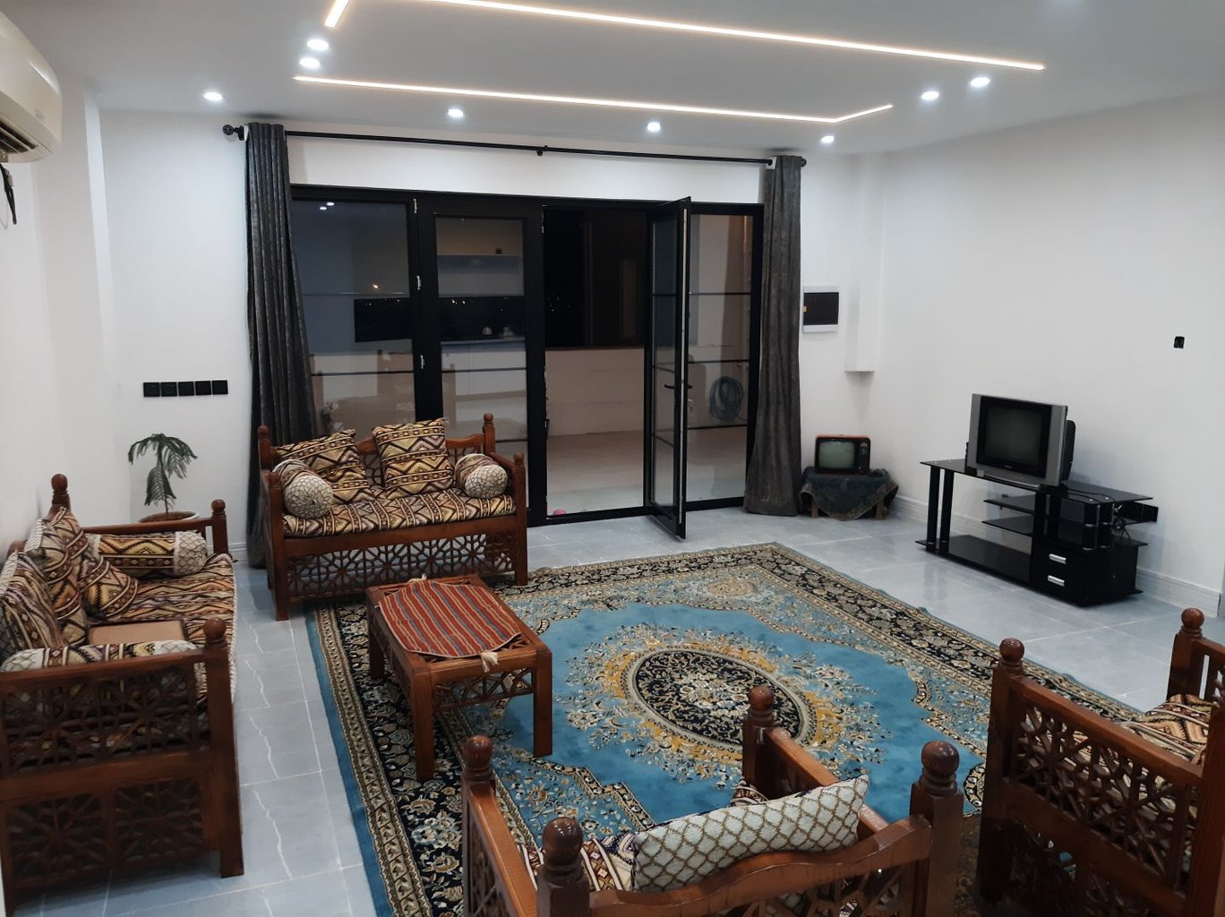 آپارتمان دوخوابه بختیاری 3