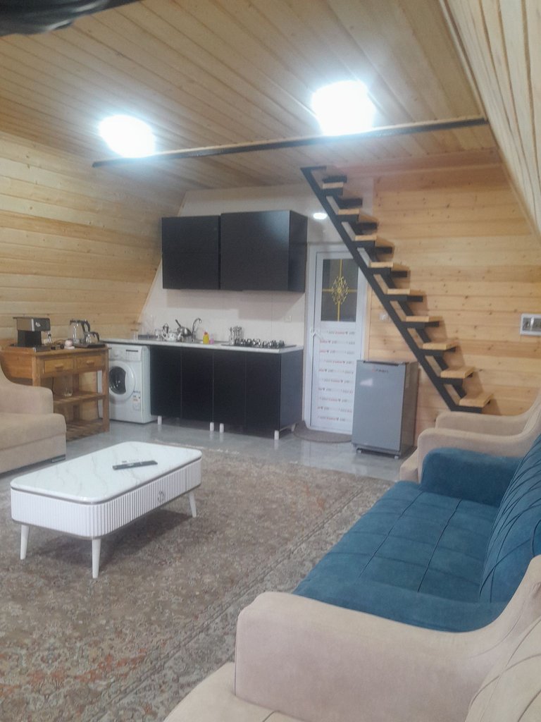 یک خوابه سوئیسی آفرین