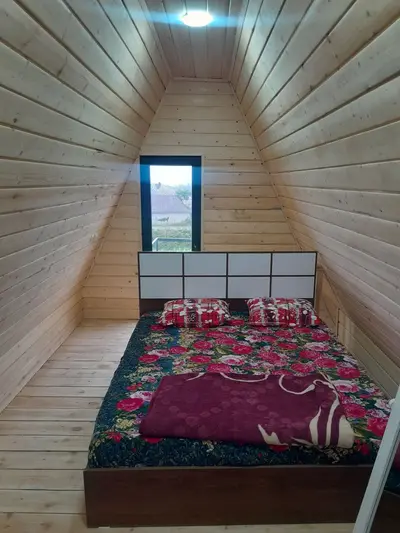 کلبه یک خوابه سوئیسی آفرین