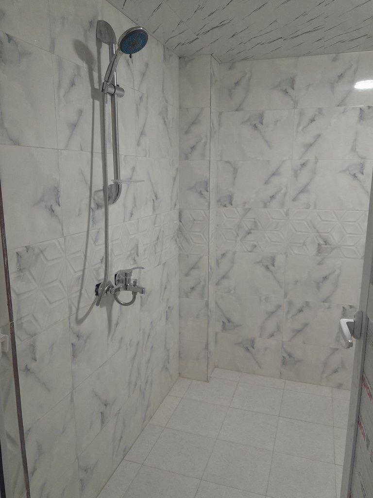 کلبه یک خوابه سوئیسی آفرین