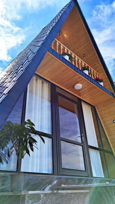 کلبه یک خوابه سوئیسی دیار 1