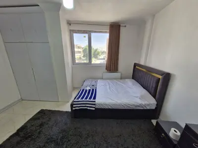 آپارتمان دوخوابه بنی هاشمی 43