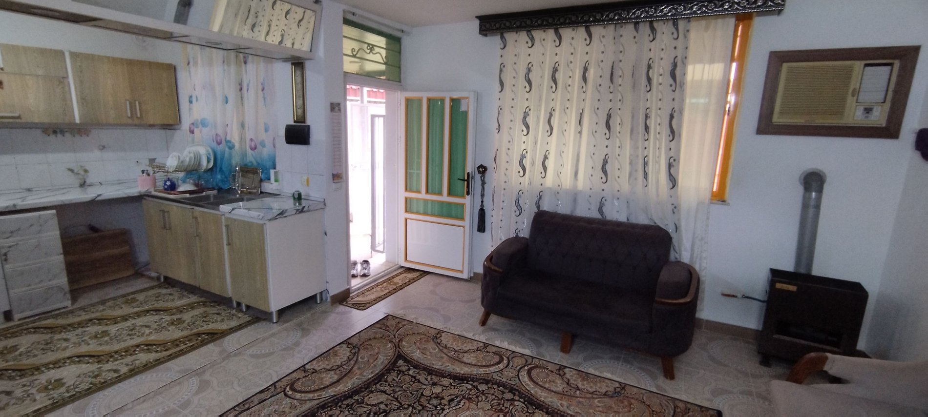 آپارتمان یک خوابه روامبد