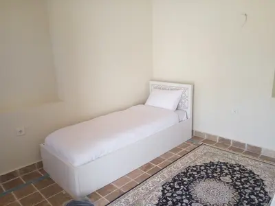 اقامتگاه سنتی گل بانو - واحد شاه نشین ۱۰۱