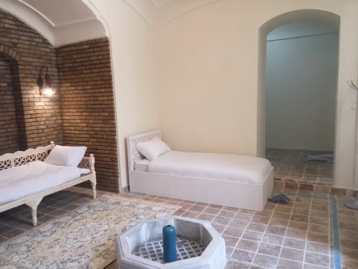 گل بانو - واحد ۳ تخته زیرزمین ۱۰۵