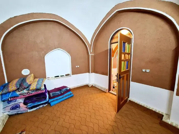 اقامتگاه سنتی فلت آوای کویر