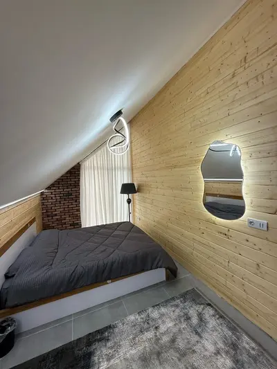 کلبه دوخوابه استخردار آبگرم حیات ۱5