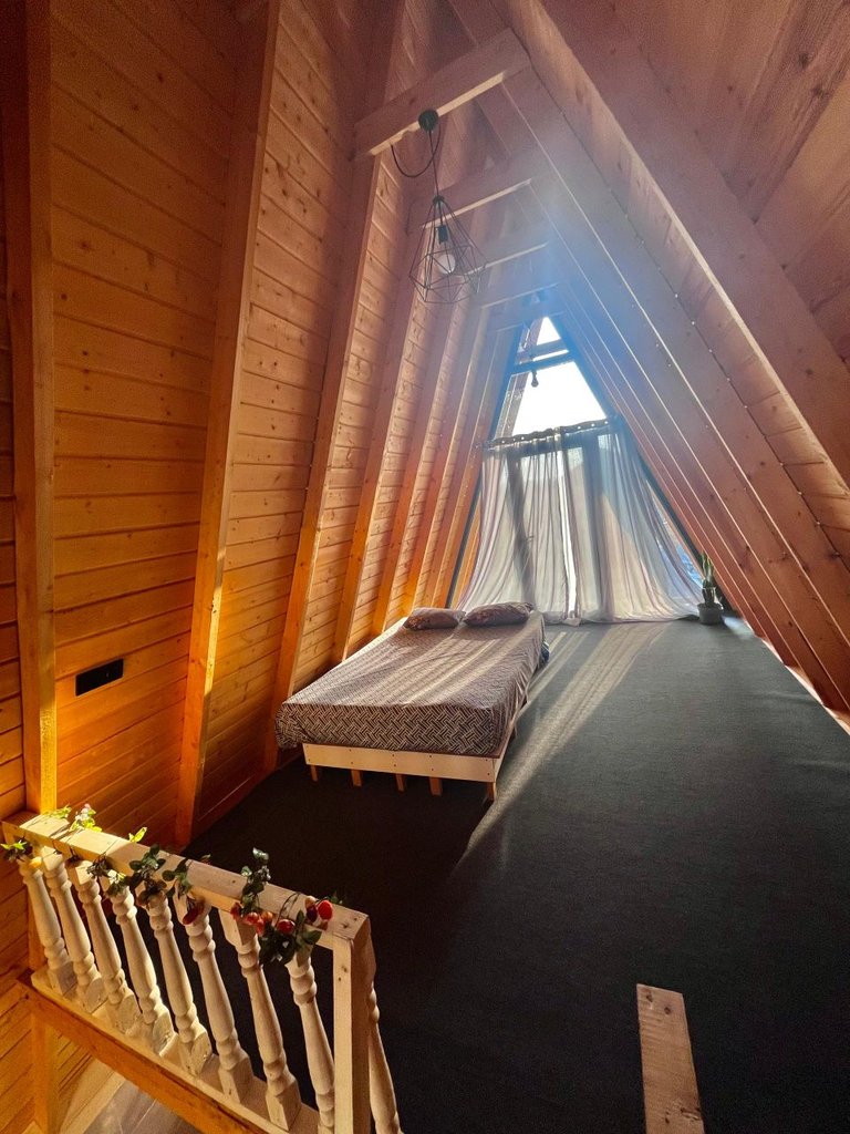 کلبه یک خوابه سوئیسی دوبلکس یزدان 1