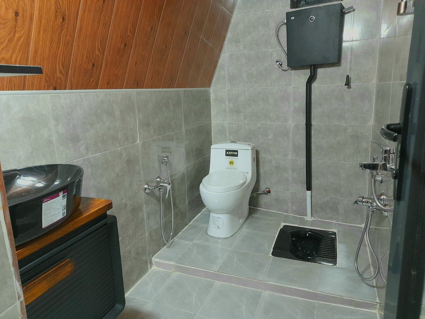 کلبه یک خوابه سوئیسی دوبلکس یزدان 1