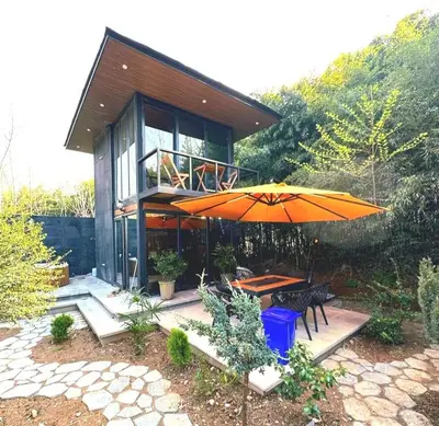 کلبه یک خوابه جکوزی دار شیشه ایی