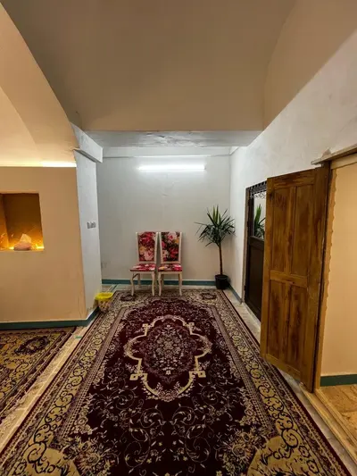 بومگردی ماه‌نشین - واحد 1