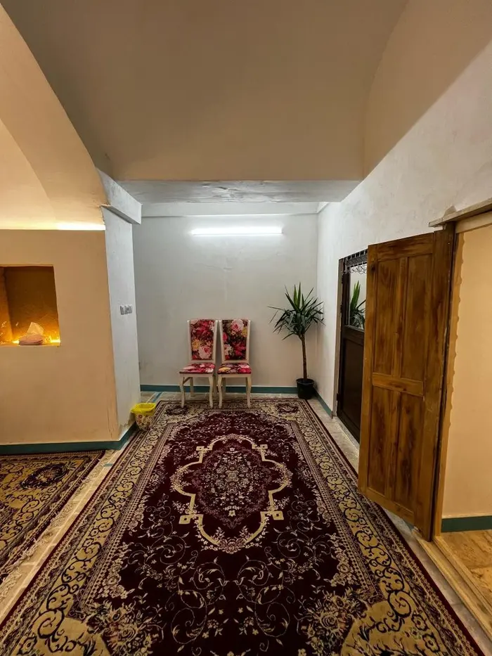 بوم گردی ماهنشین - واحد 1 - اتاق خواب اول