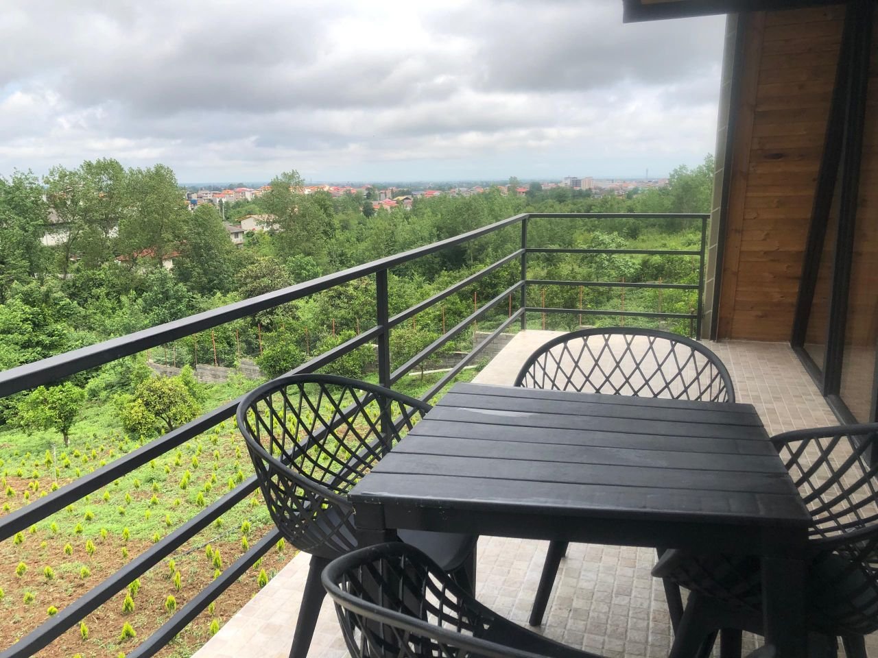 کلبه یک خوابه سوئیسی سانشاین