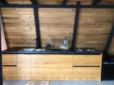 کلبه یک خوابه سوئیسی سانشاین