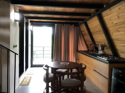 کلبه یک خوابه سوئیسی سانشاین