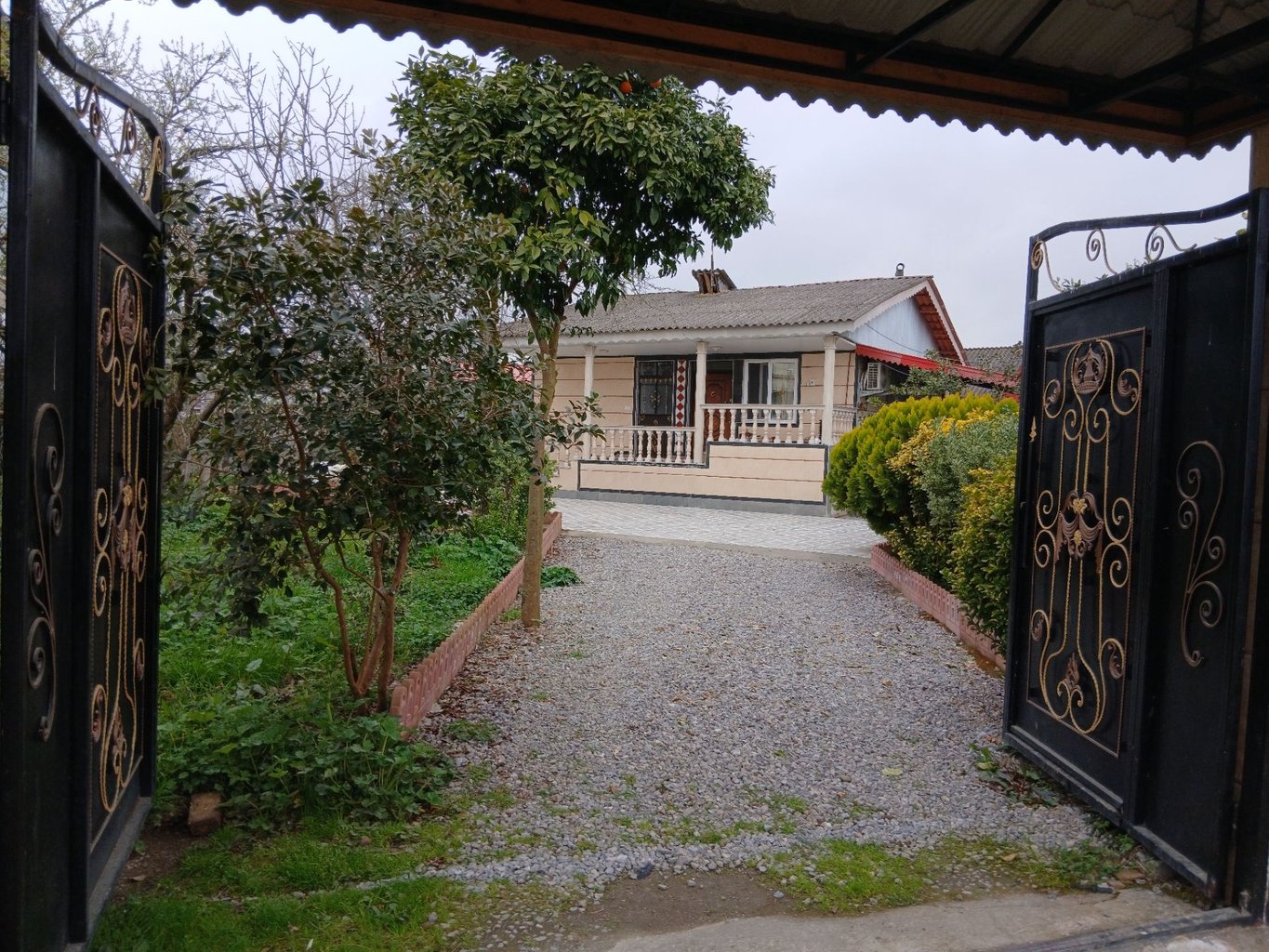 ویلا ویلا در نزدیکی ساحل گیسوم 