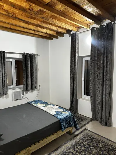 بومگردی بادگیر 1 - واحد 8