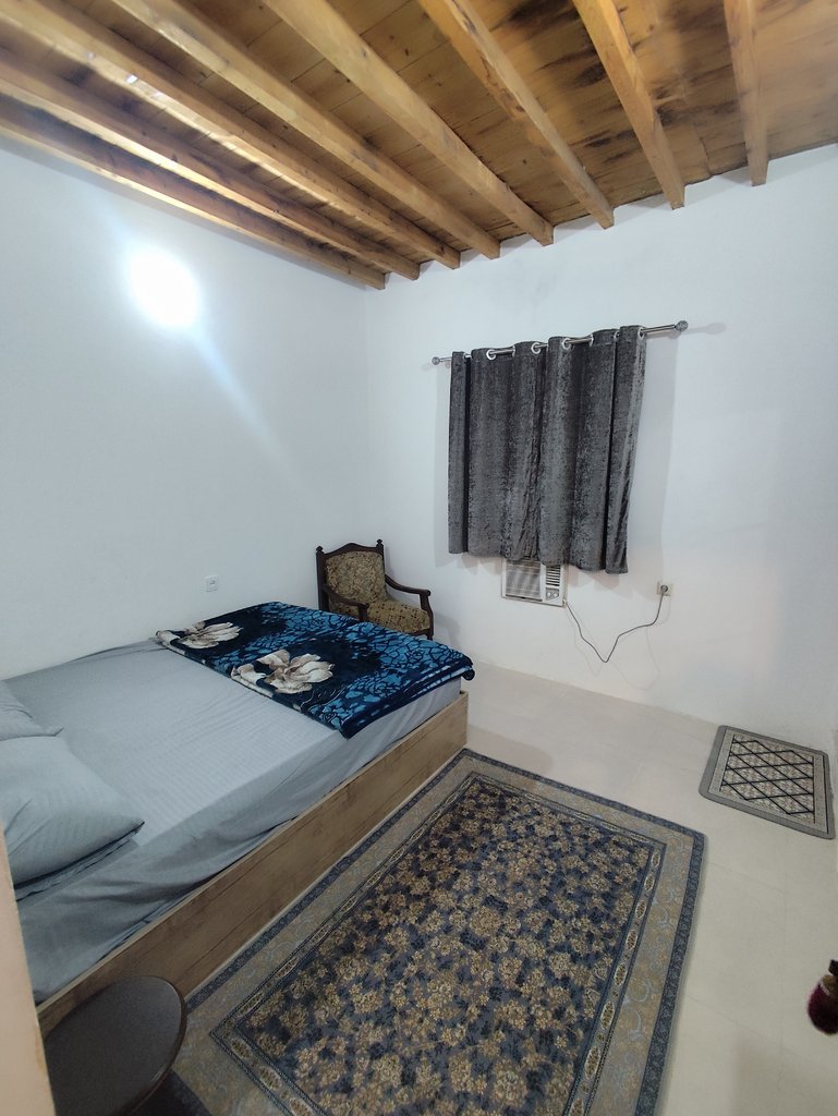 بومگردی بادگیر 1 - اتاق 4