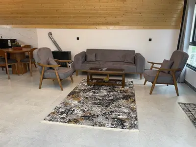 کلبه یک خوابه چوبی جانا