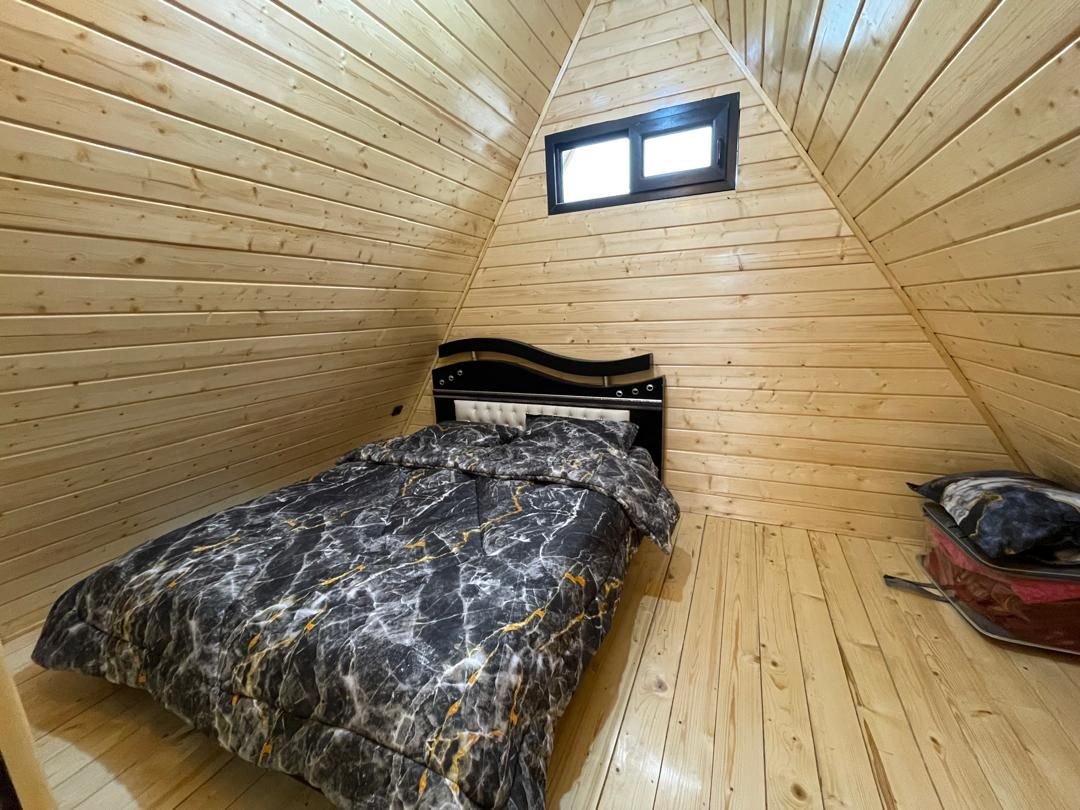 یک خوابه چوبی جانا