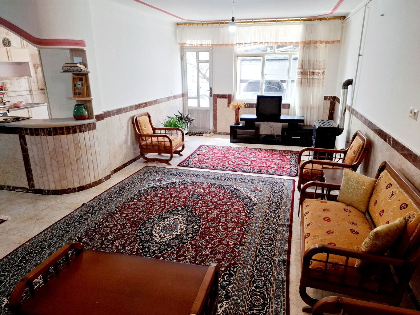 دوخوابه خانه لاویا