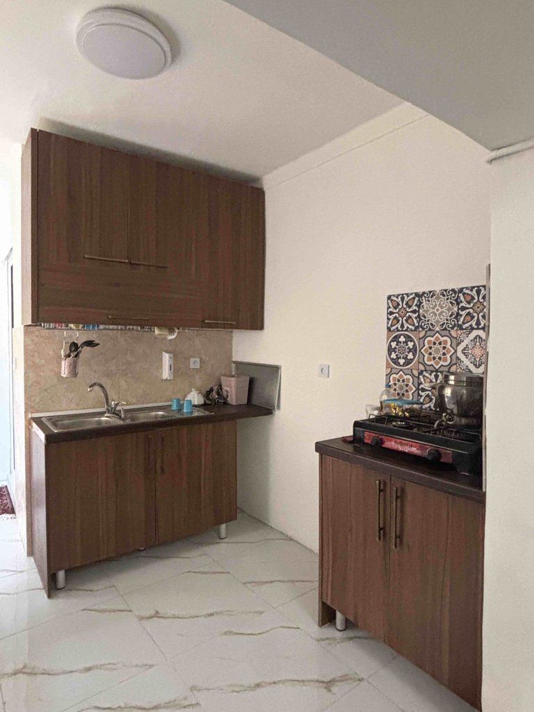 اقامتگاه سنتی خانه خورشید حصار - واحد سنبل