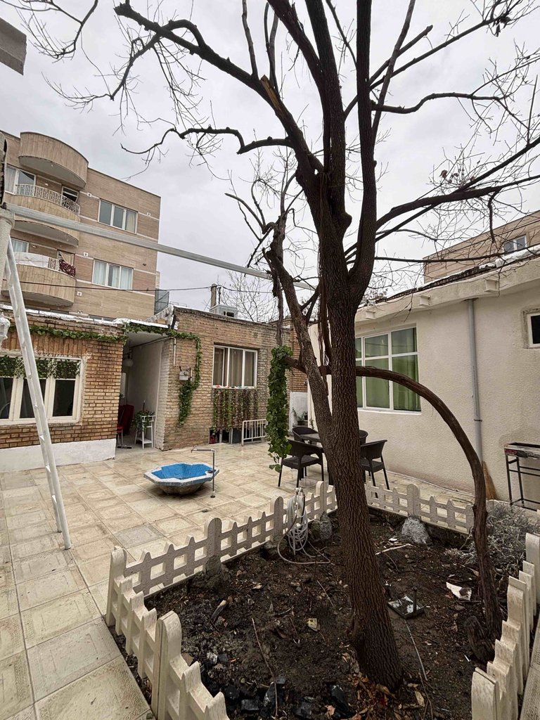 اقامتگاه سنتی خانه خورشید حصار - واحد ریحانه