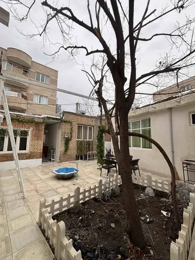 اقامتگاه سنتی خانه خورشید حصار - واحد ریحانه