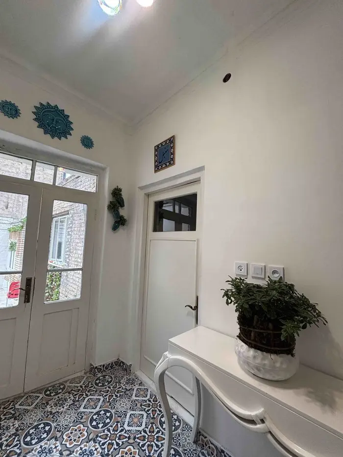 اقامتگاه سنتی خانه خورشید حصار - واحد سرو - انتخاب عنوان تصویر