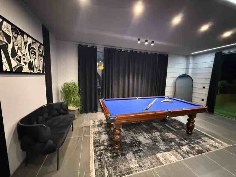 ویلا سه خوابه دوبلکس استخردار آبگرم نِلی - انتخاب عنوان تصویر