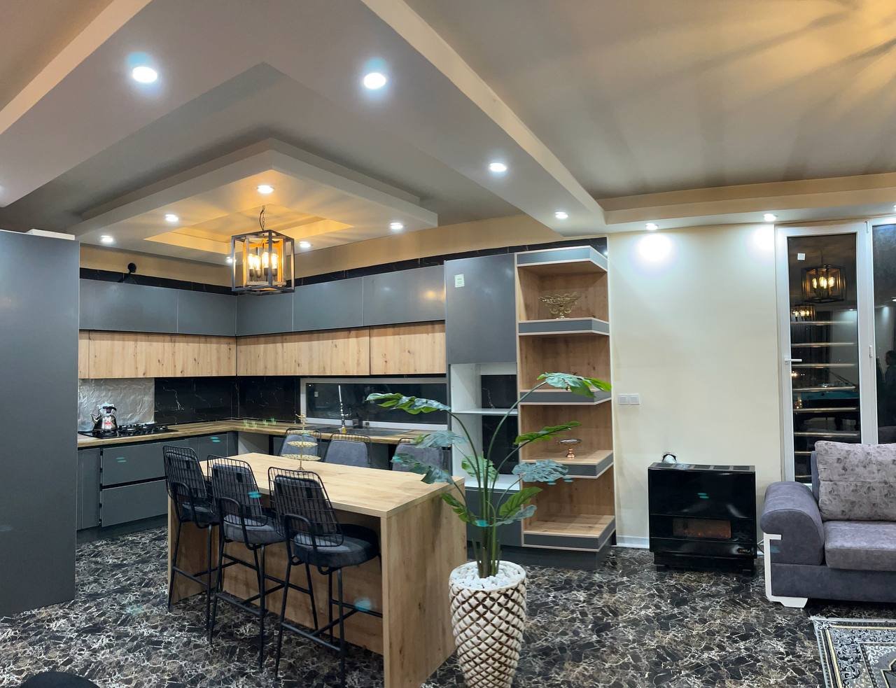 ویلا چهارخوابه استخردار آبگرم صلاحی