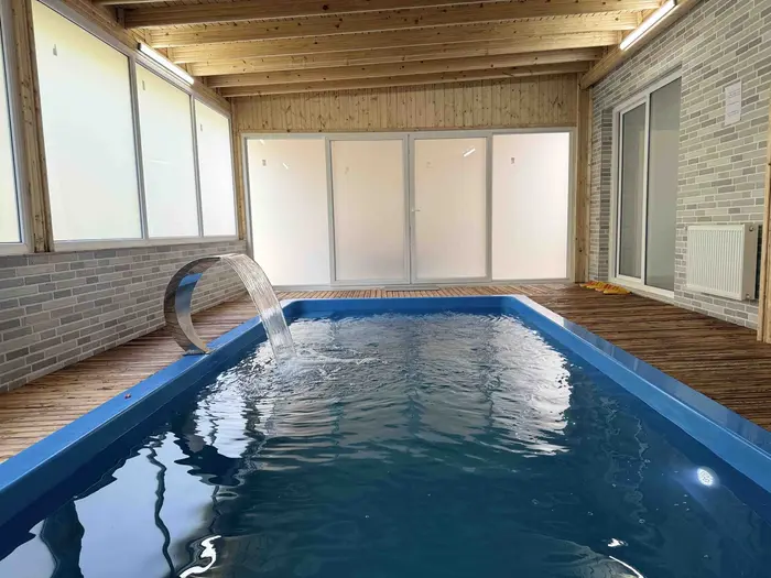 ویلا یک خوابه استخردار علیسررود - استخر چهار فصل