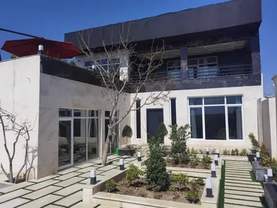 ویلا سه خوابه استخردار آبگرم دریاچه آرامش