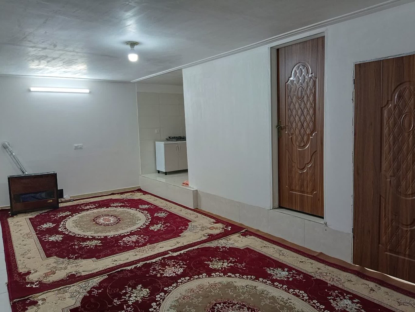 سوئیت یک خوابه حکمت 73