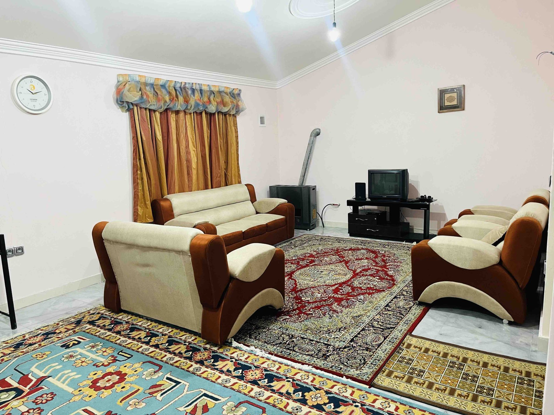 ویلا یک خوابه شجاع محله - پذیرایی