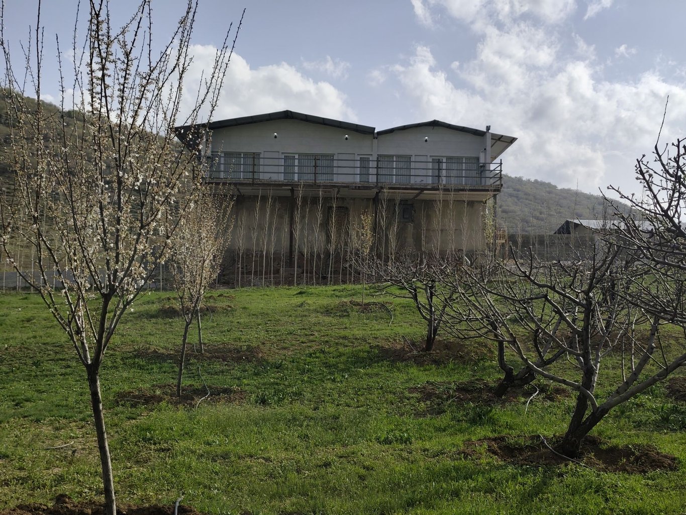 شو لیز آبشار بیشه - واحد 3