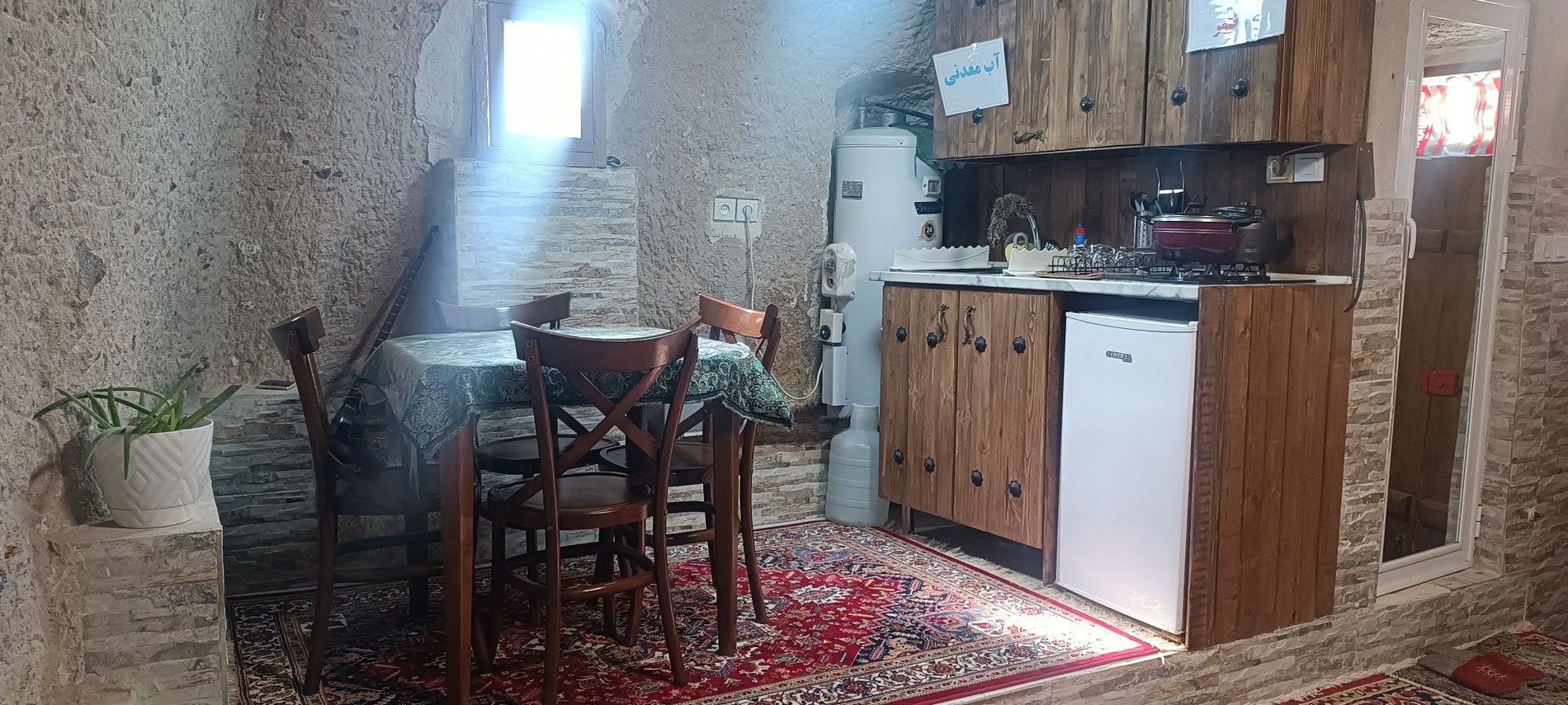 بومگردی صخره‌ای کندوان - واحد سودا