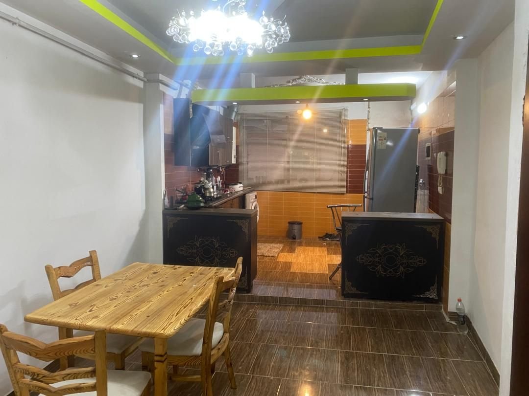 آپارتمان دوخوابه جمهوری 20