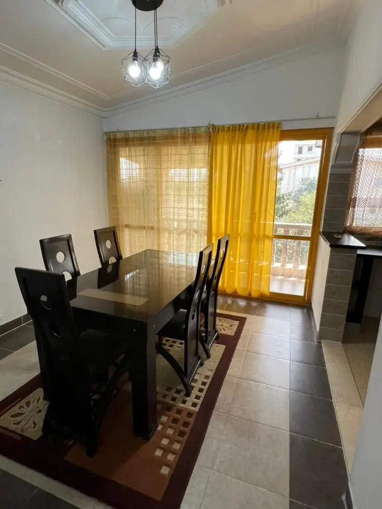 دوخوابه مبین - پذیرایی