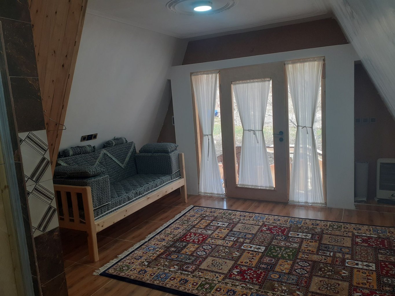 یک خوابه ارم بوم ۳