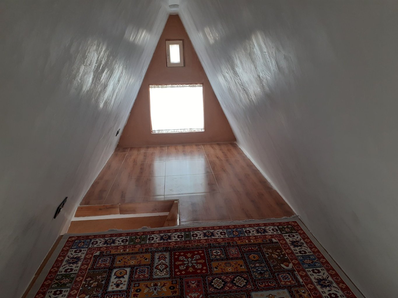 یک خوابه ارم بوم ۲