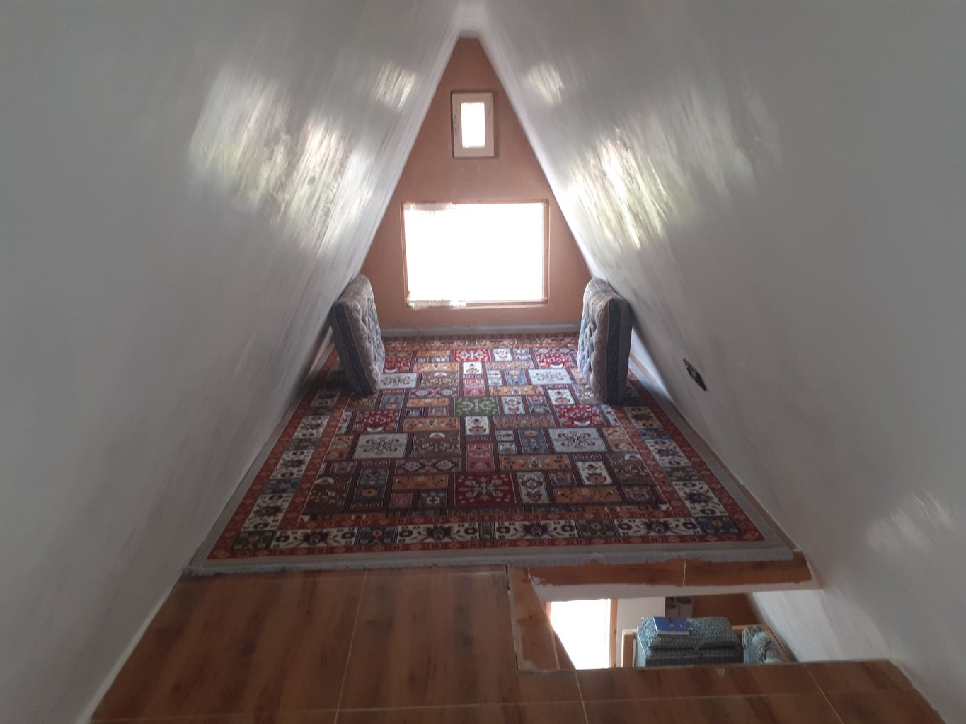 یک خوابه ارم بوم ۲