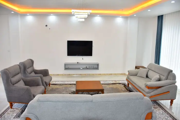 ویلا سه خوابه تریپلکس استخردار آبگرم جانان