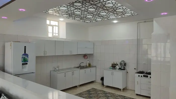 سوئیت دوخوابە بهرامی 1 - آشپزخانە